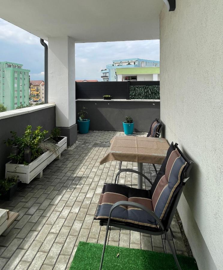 Ferienwohnung Voyage Cubic Adults Only Hermannstadt Exterior foto